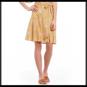 NWT Beachgold Bali Floria Olivia Floral Wrap Skirt